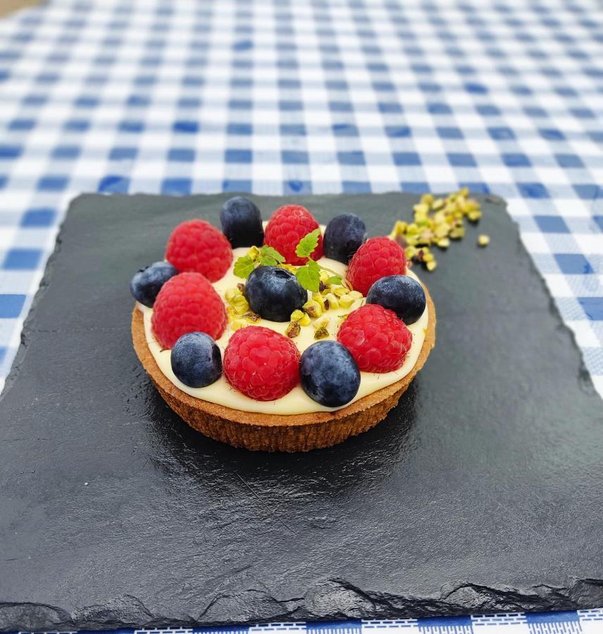 Hotel Restaurant Saint Roch ピュイ・サン・ヴァンサン エクステリア 写真