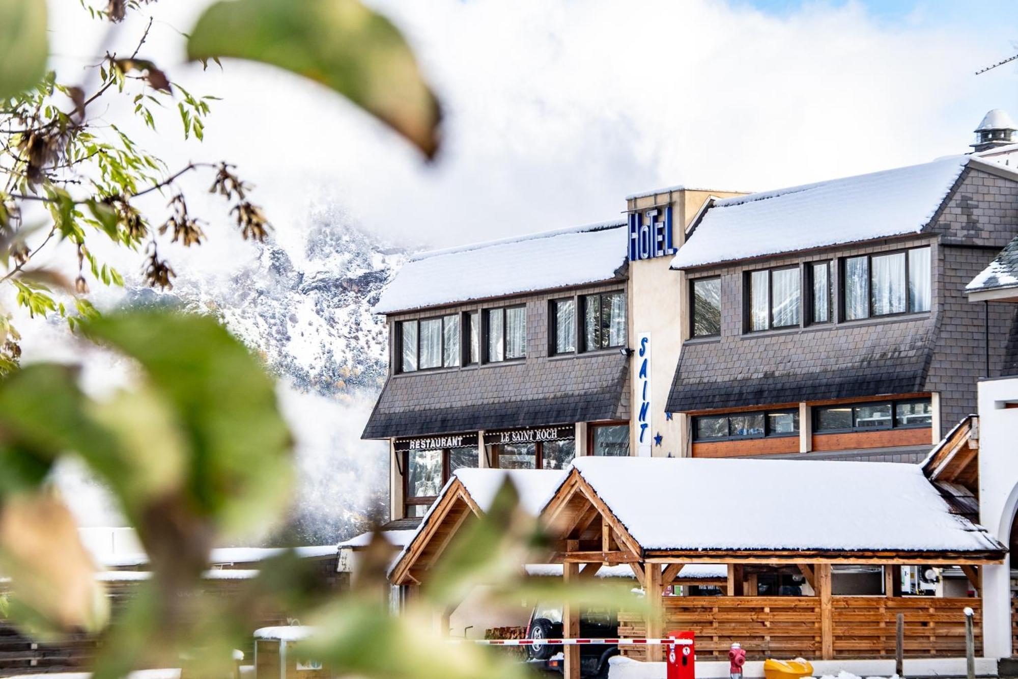 Hotel Restaurant Saint Roch ピュイ・サン・ヴァンサン エクステリア 写真