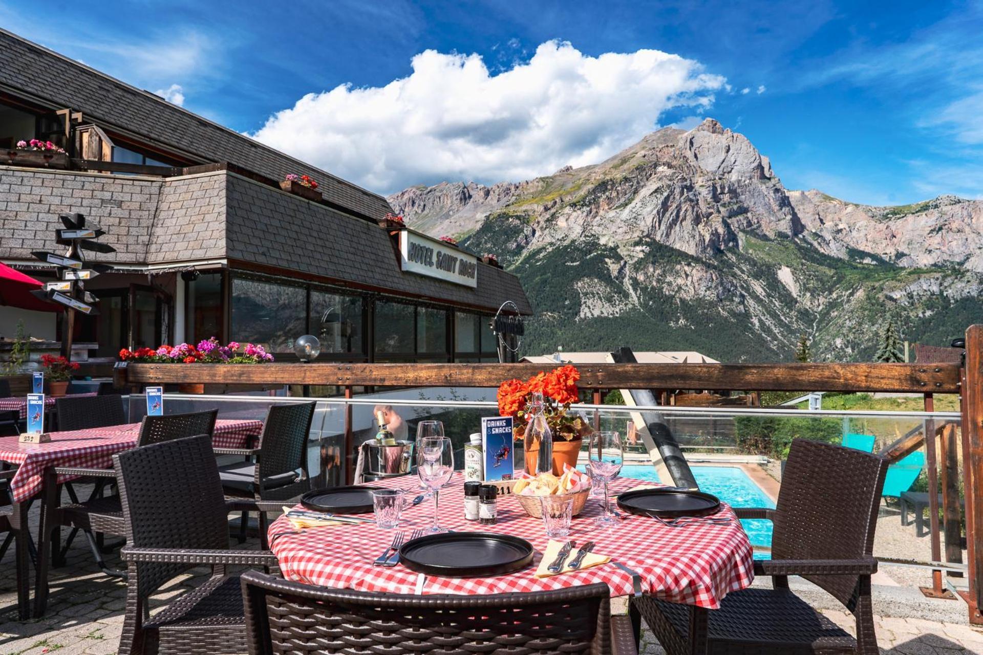 Hotel Restaurant Saint Roch ピュイ・サン・ヴァンサン エクステリア 写真